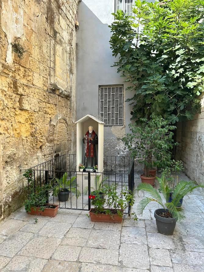 Al Rifugio Di Rosmy Apartment Bari Exterior photo